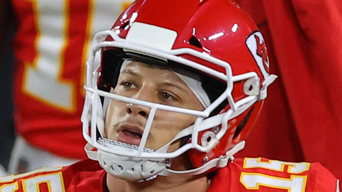 Patrick Mahomes Cried Of Difficult Week Of Season.......Went Via